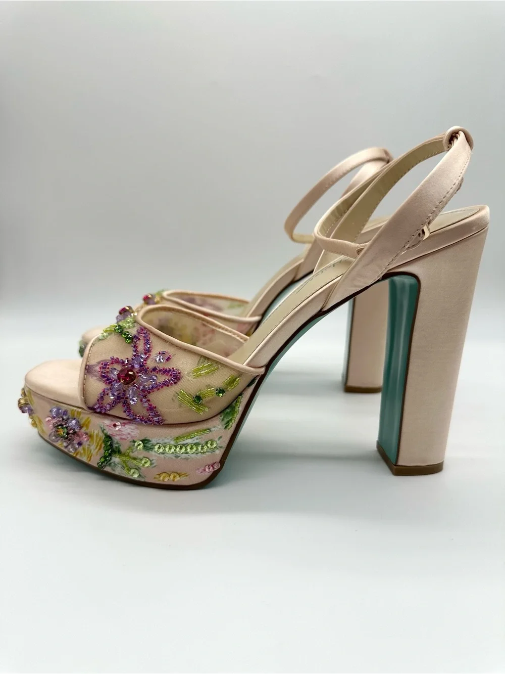 Betsey Johnson Viven Beaded Floral Platform Sandals Nude Teal Size 10 NWOB